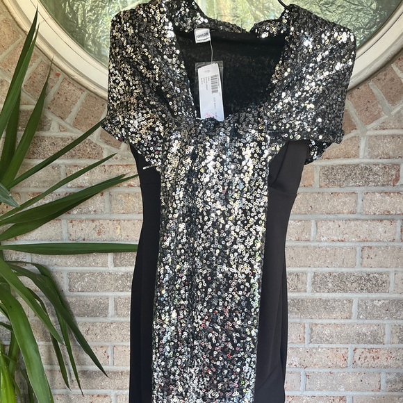 Chico's Sparkling Black and Silver Cape - Picture 4 of 5